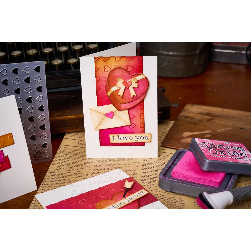 Valentines Texture Fades + Thinlits | Tim Holtz Vault Sidekick Side Order