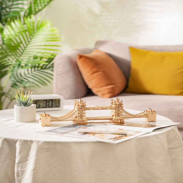 Tower Bridge Lighted 3D Wooden Puzzle