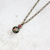 Petit camée noir + collier pendentif en verre vintage
