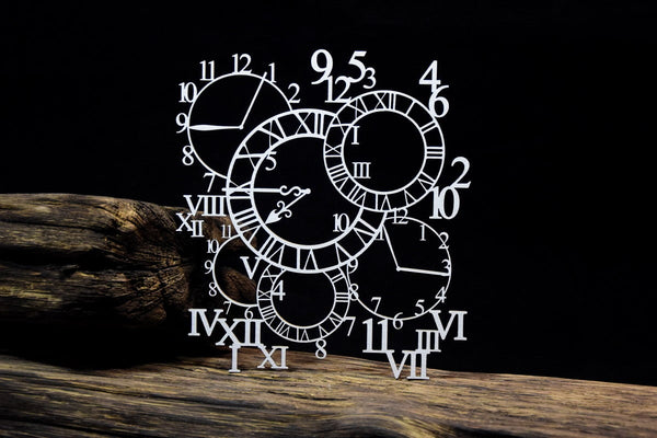 Fond D'aggloméré D'horloges Ajourées