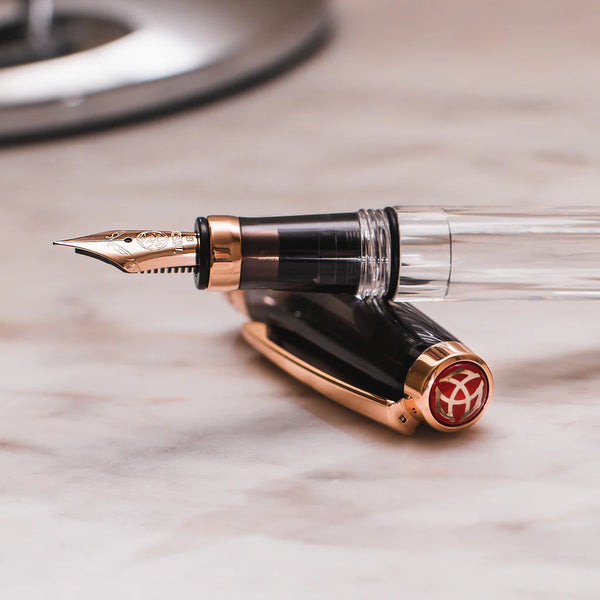 Diamond 580AL Smoke + Rose Gold II Fountain Pen