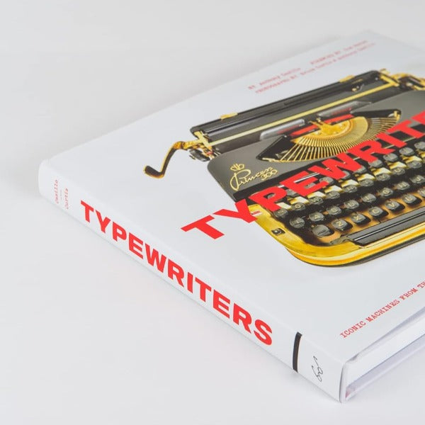 Typewriters: Iconic Machines from the Golden Age of Mechanical Writing