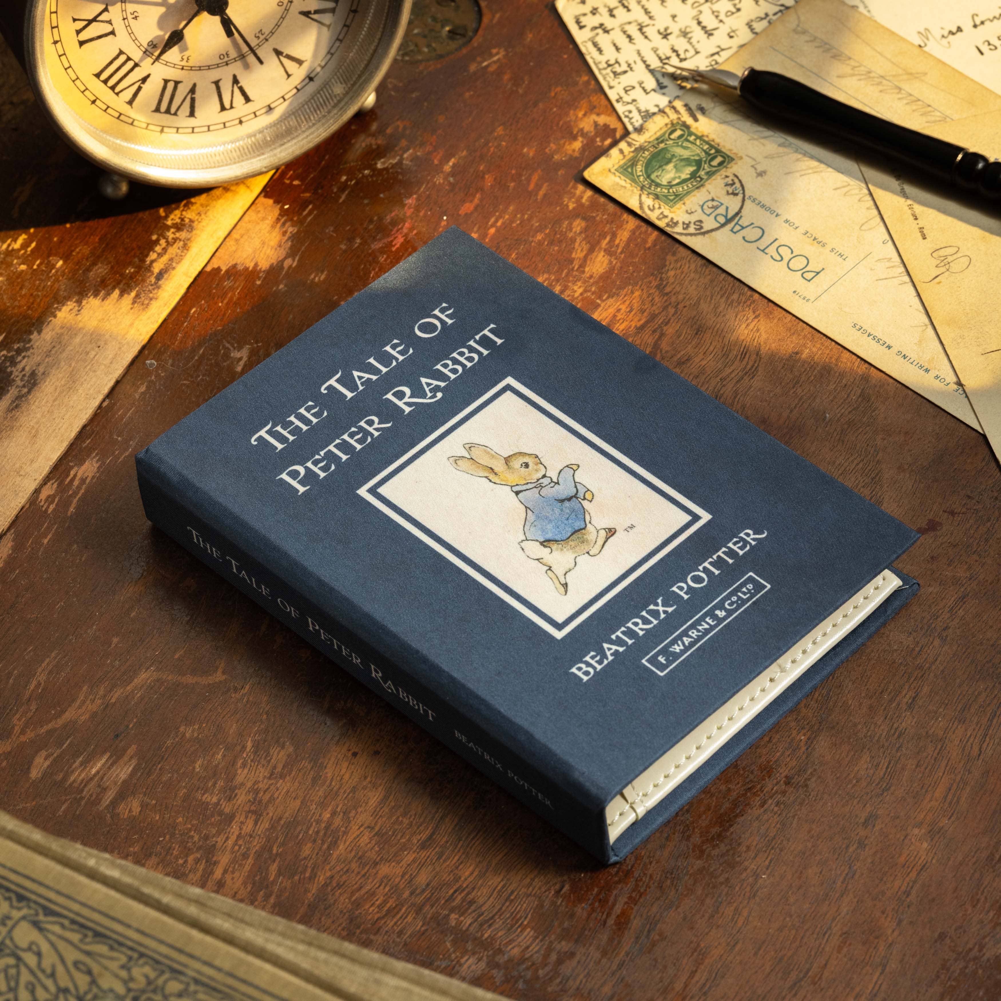The Tale of Peter Rabbit Passport/Notebook Wallet Beatrix Potter 1902