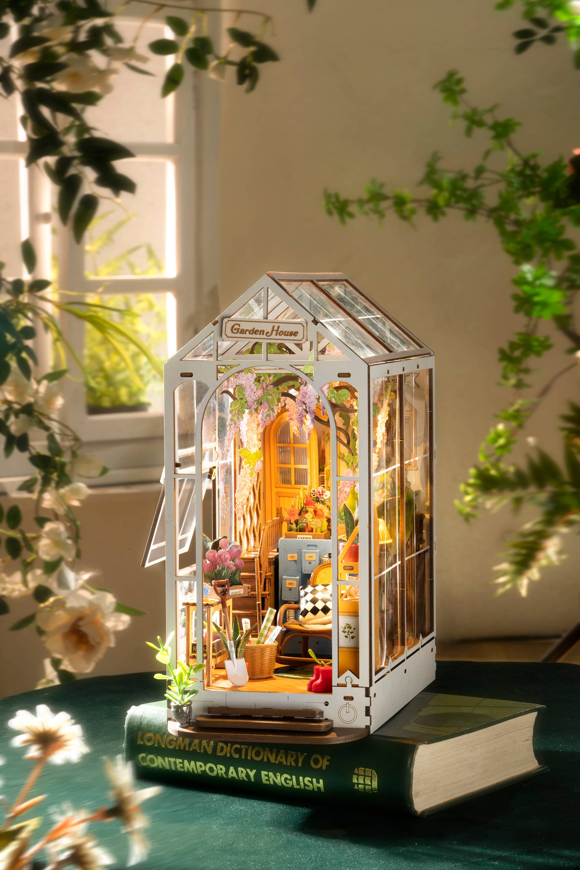 Garden House Book Nook Diorama Kit