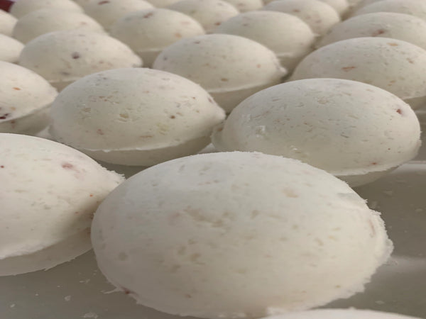 Potager Bath Bombs {multiple fragrances}
