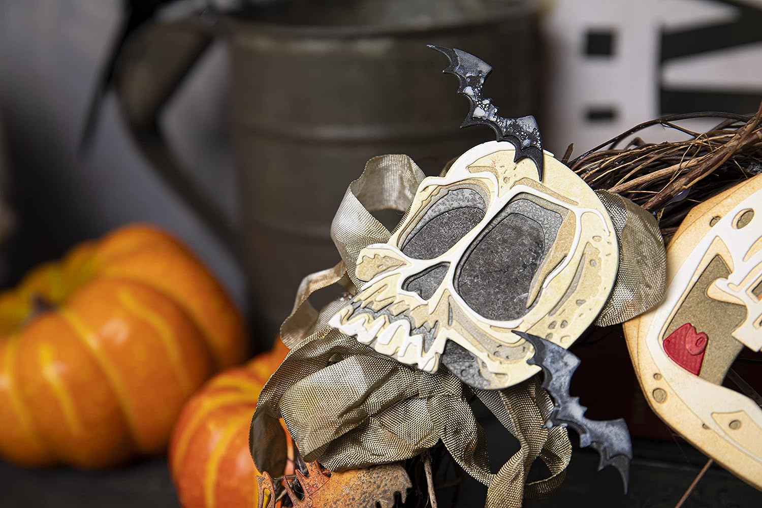 Spencer Colorize Thinlits Dies {Halloween 2022} | Tim Holtz