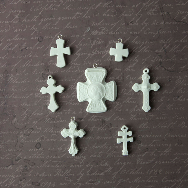 Archival Cast Relics & Artifacts | Finnabair