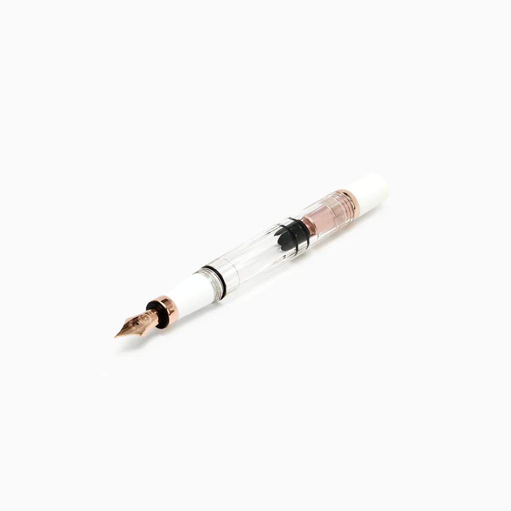 Diamond 580AL White + Rose Gold 2 Fountain Pen
