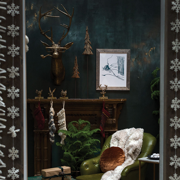 Charlie Stocking Holder | E+E Collection
