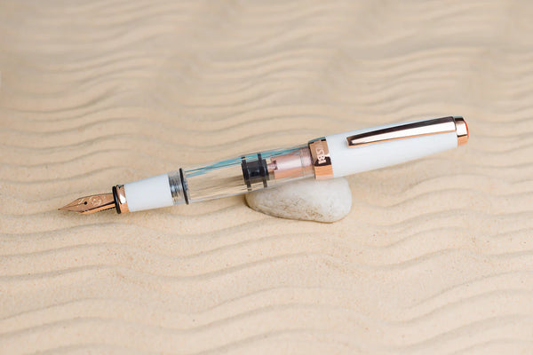 Diamond Mini White + Rose Gold 2 Fountain Pen