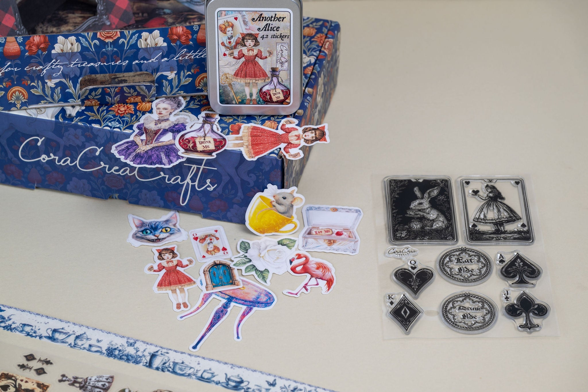 Alice Stationery/Craft Box