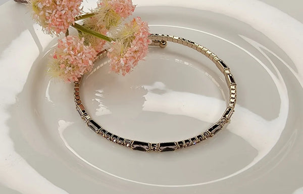 Bracelet empilable baguette graduée {plusieurs couleurs}