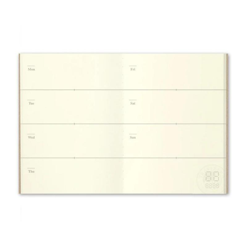 P07 Weekly Undated | Traveler's Notebook Passport Refill