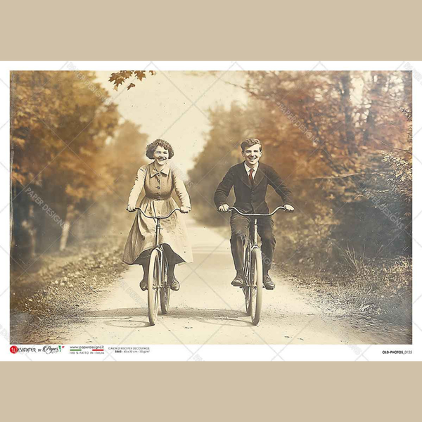 Couple Riding Bikes A4 Rice Paper