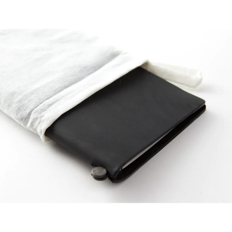 Black Regular Traveler's Notebook