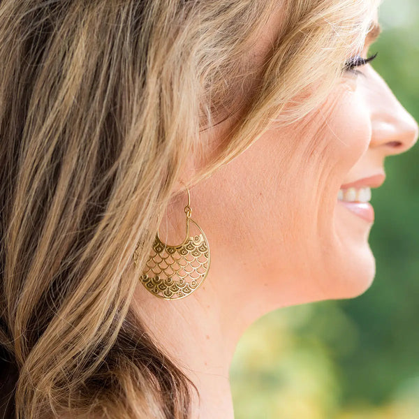 Collection de dessus à charnière Tanvi | Ton doré {plusieurs styles}
