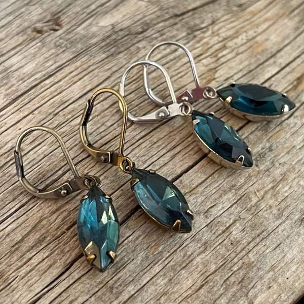 Montana Sapphire Vintage Rhinestone Earrings