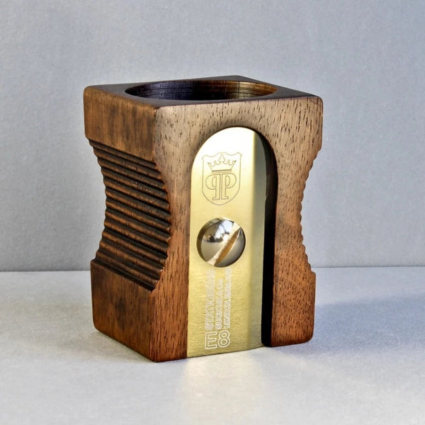 /OOS/ Rangement de bureau à taille-crayon en bois