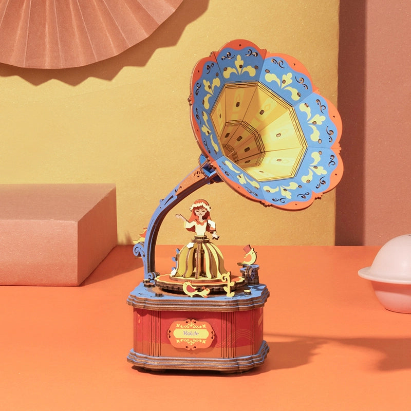Storybook Vintage Gramophone Music Box Puzzle