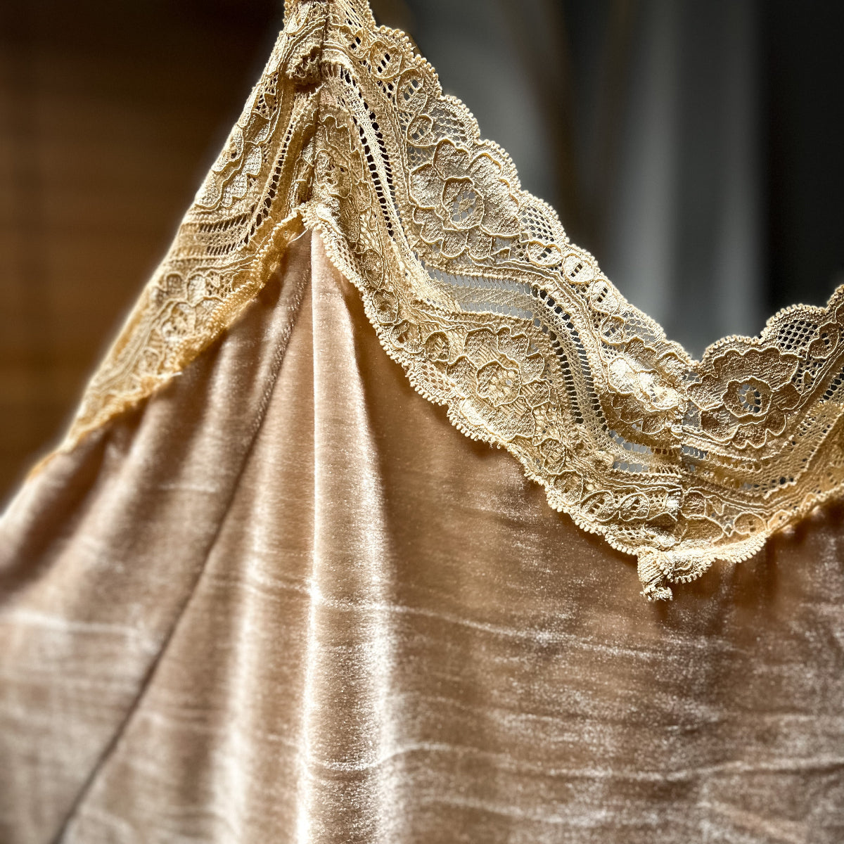 Débardeur Sweet Lace Velvet {plusieurs couleurs}
