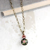 Petit camée noir + collier pendentif en verre vintage