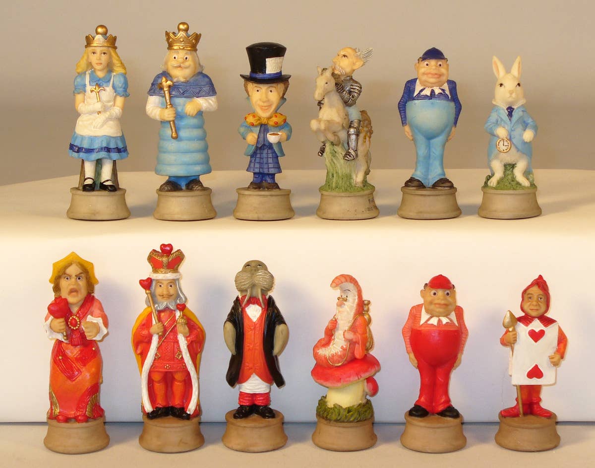 Alice in Wonderland Chessmen