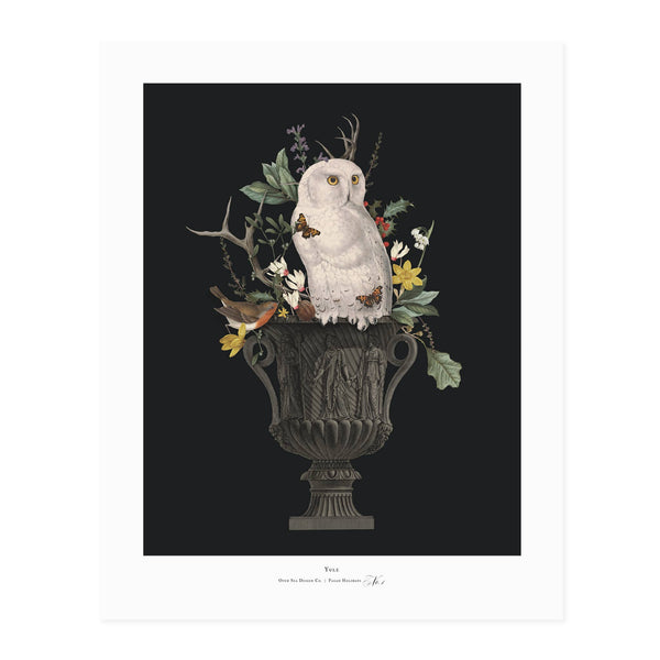 Yule Vase Art Print