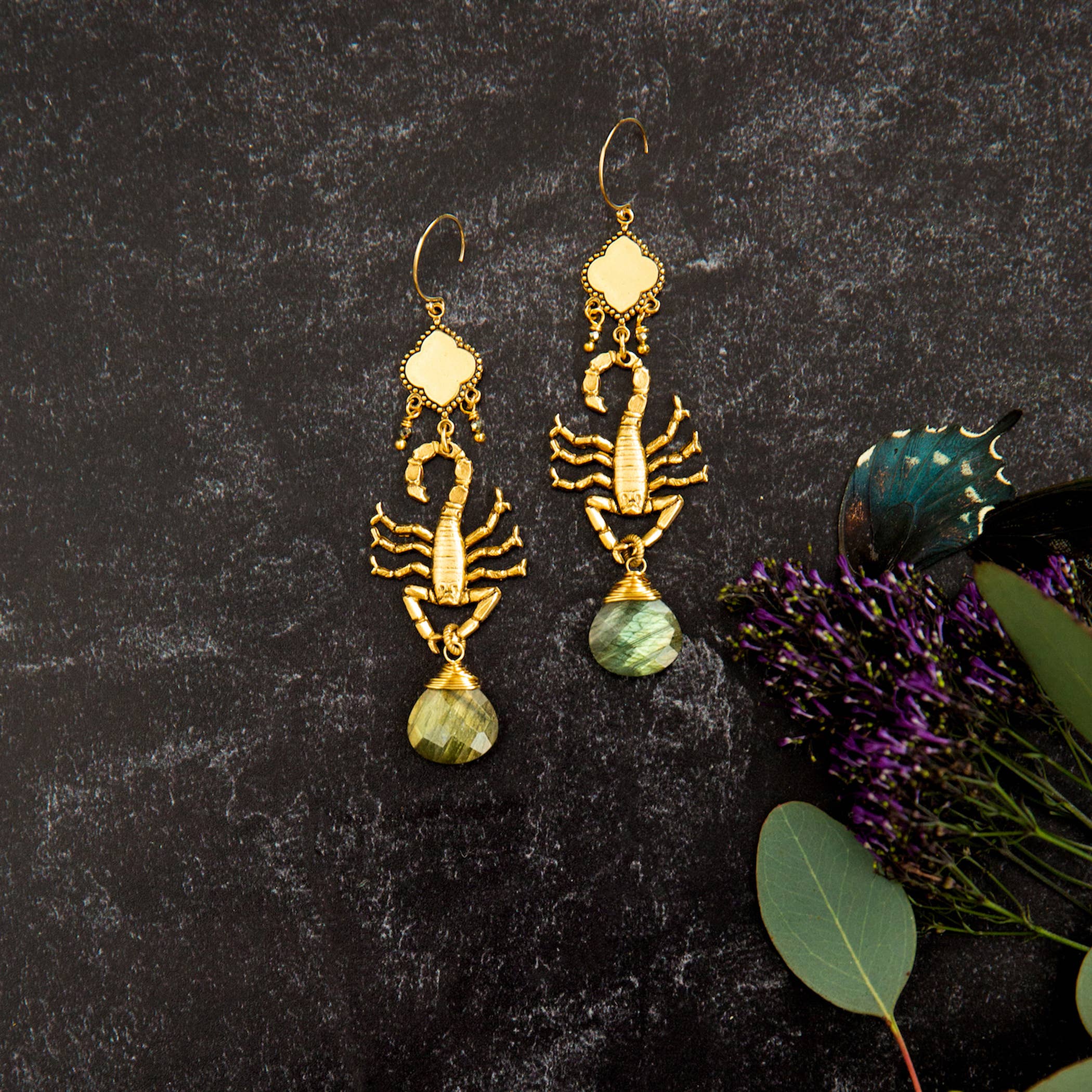 Boucles d'oreilles pendantes Labradorite Scorpion