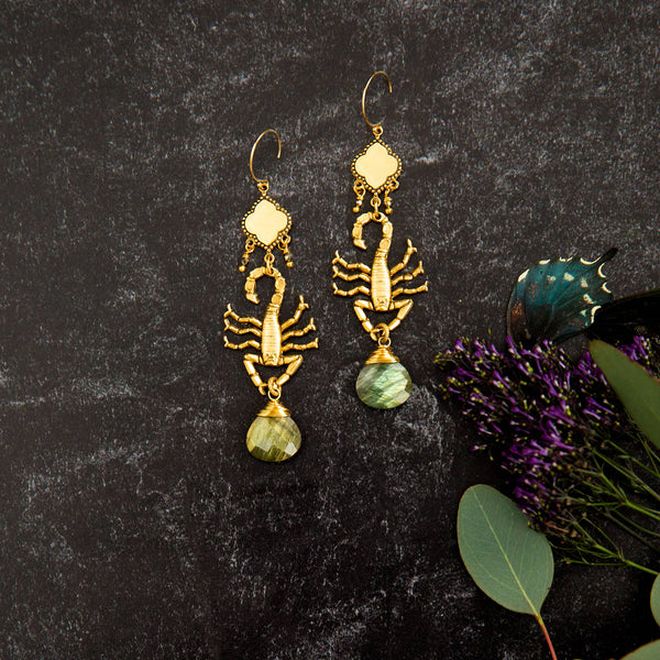 Boucles d'oreilles pendantes Labradorite Scorpion