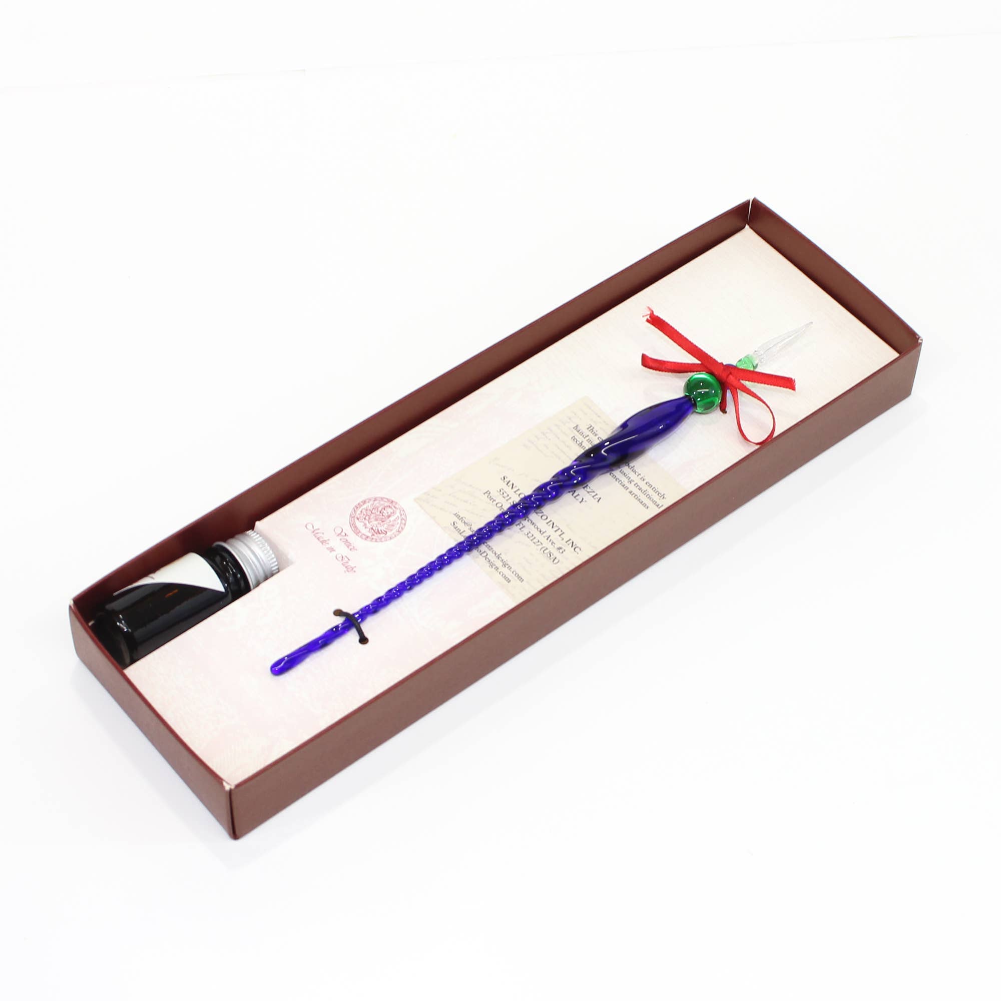 Stylo en verre torsadé de Murano, instrument d'écriture classique