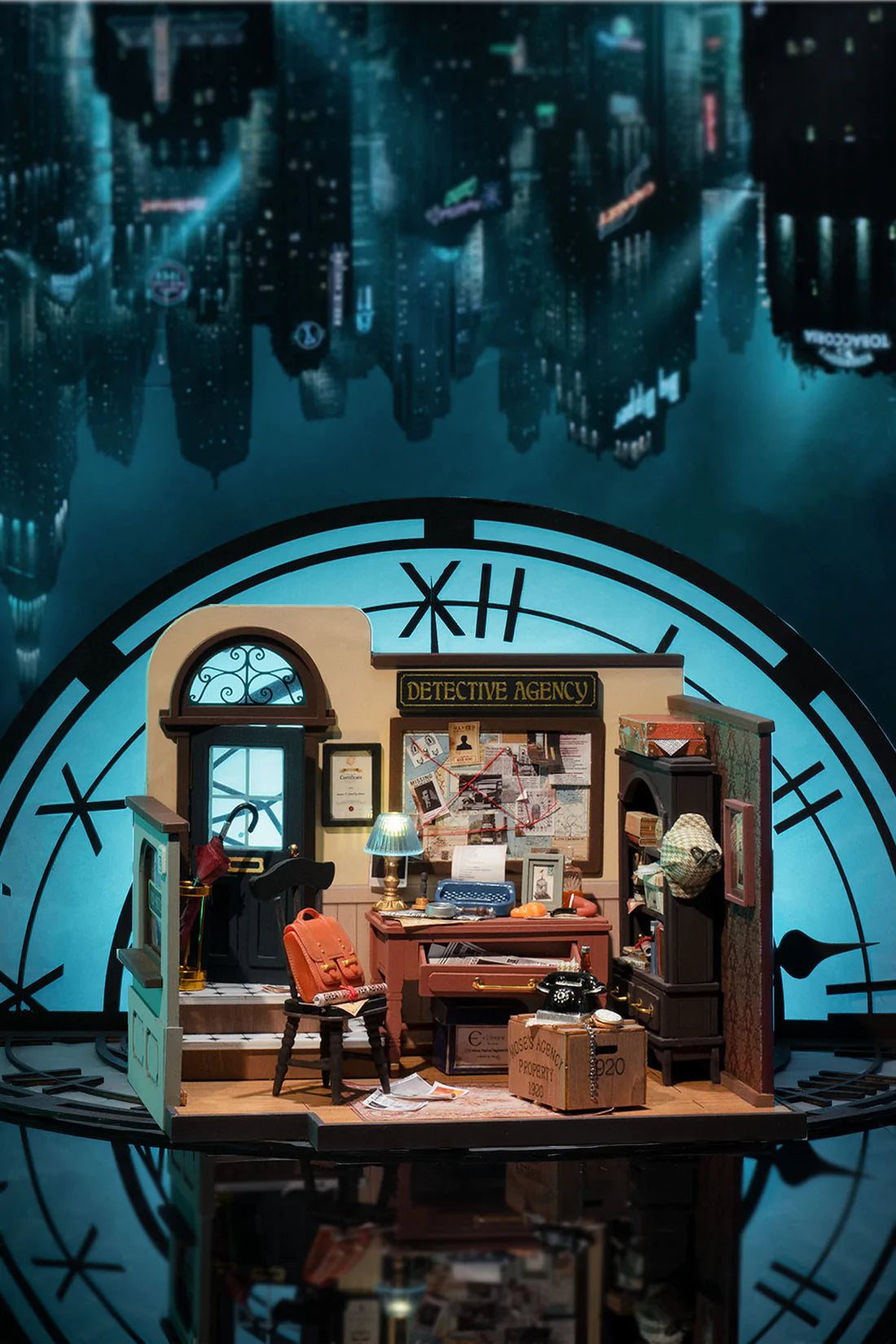 Mose's Detective Agency {Diorama Kit}