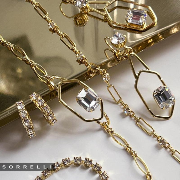 Roslyn Dangle Earring