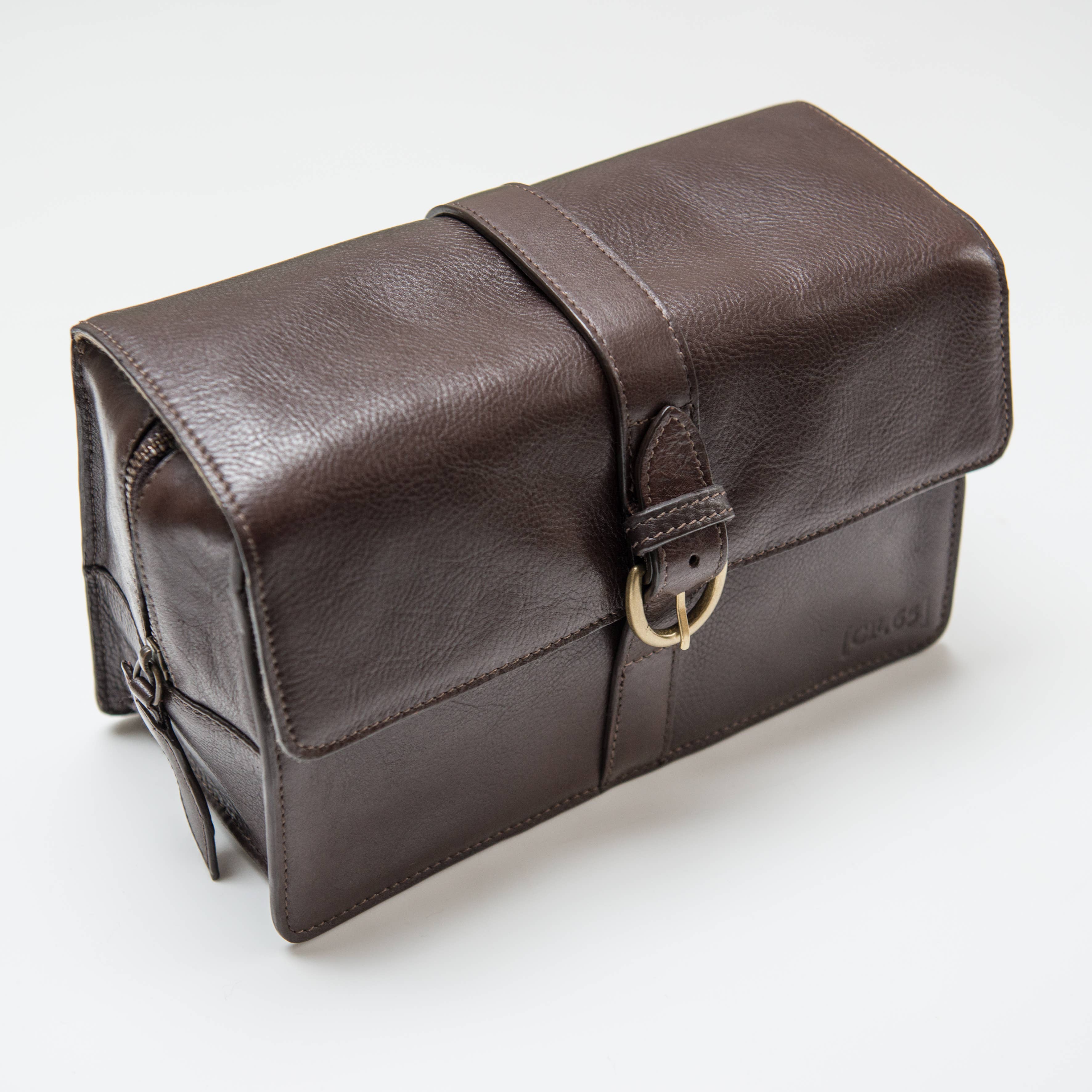 Trousse de toilette en cuir du capitaine Fawcett (CF.65)