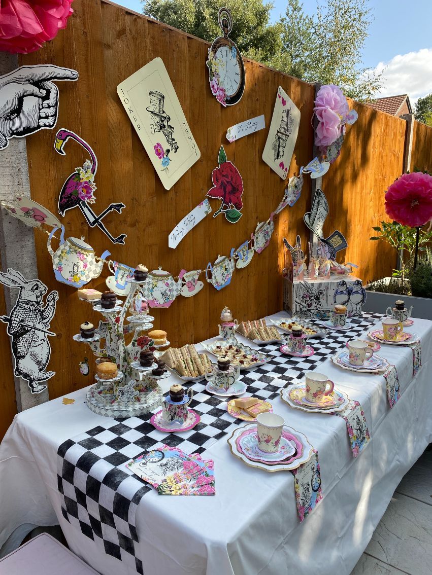 Mélangez et assortissez le chemin de table en tissu | Damier noir et blanc