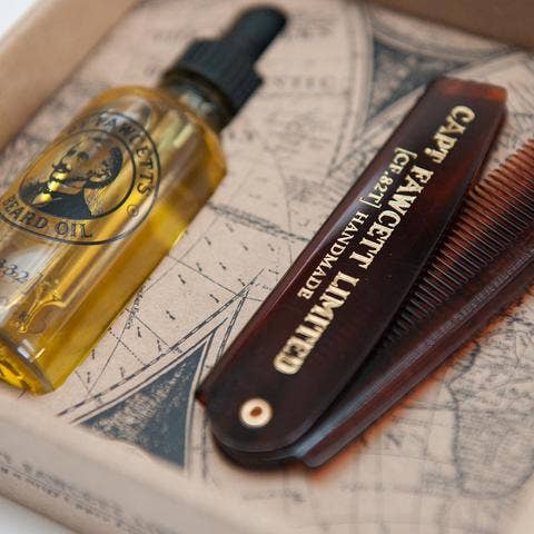 Coffret cadeau huile à barbe et peigne de poche