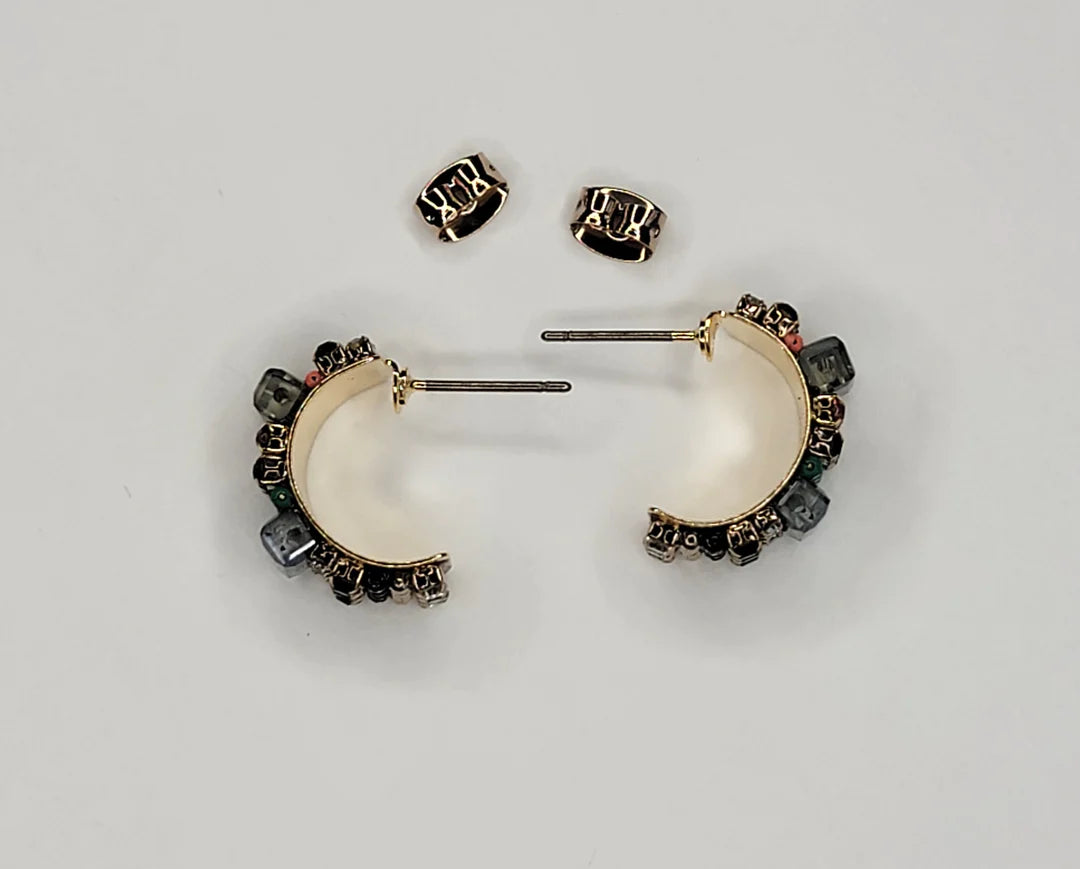 Boucles d’oreilles demi-créoles à texture éblouissante {options de couleurs multiples}