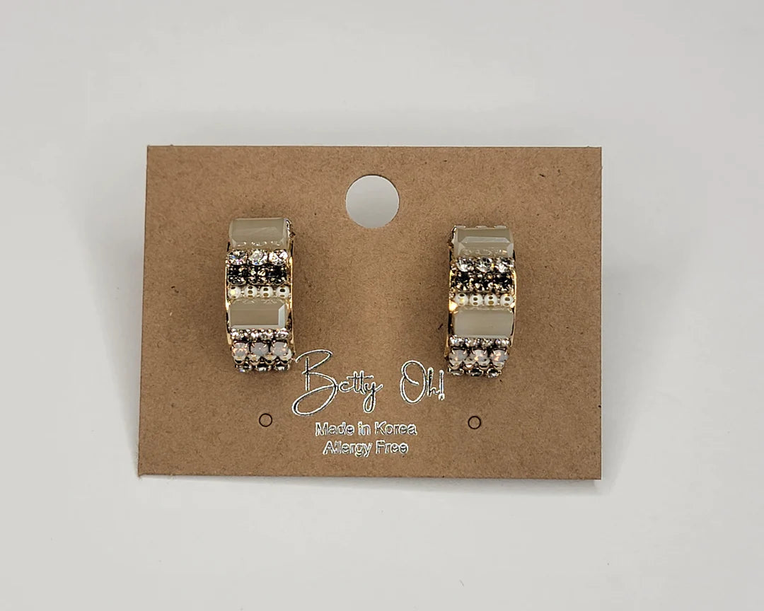 Boucles d’oreilles demi-créoles à texture éblouissante {options de couleurs multiples}
