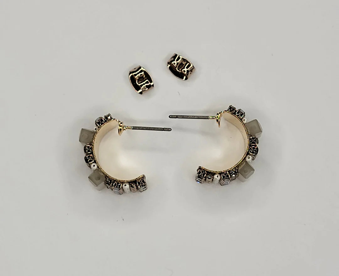 Boucles d’oreilles demi-créoles à texture éblouissante {options de couleurs multiples}