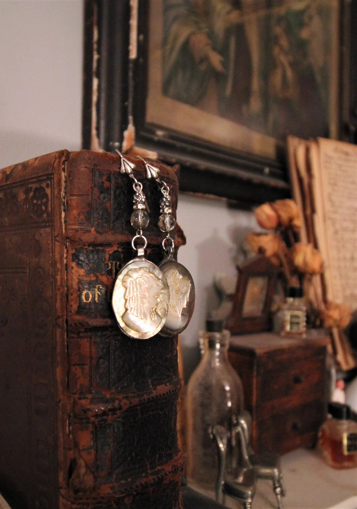 boucles d’oreilles d’assemblage de coquillages vintage {Uniques en son genre}