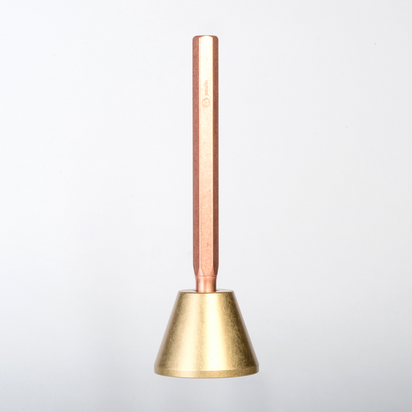 Y Studio | Stylo plume de bureau {plusieurs couleurs}