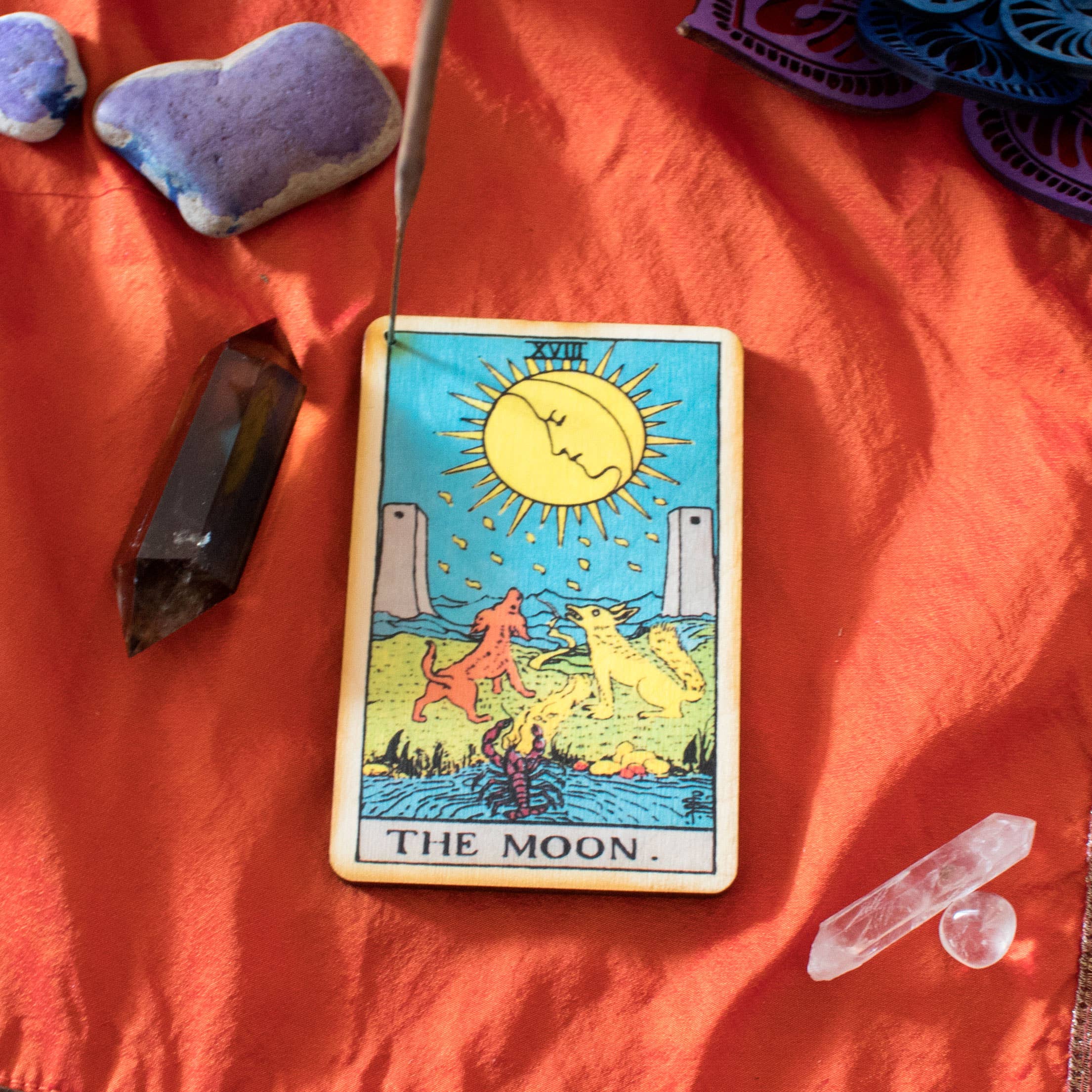 Plateaux d’encens en bois inspirés du Tarot {plusieurs modèles}
