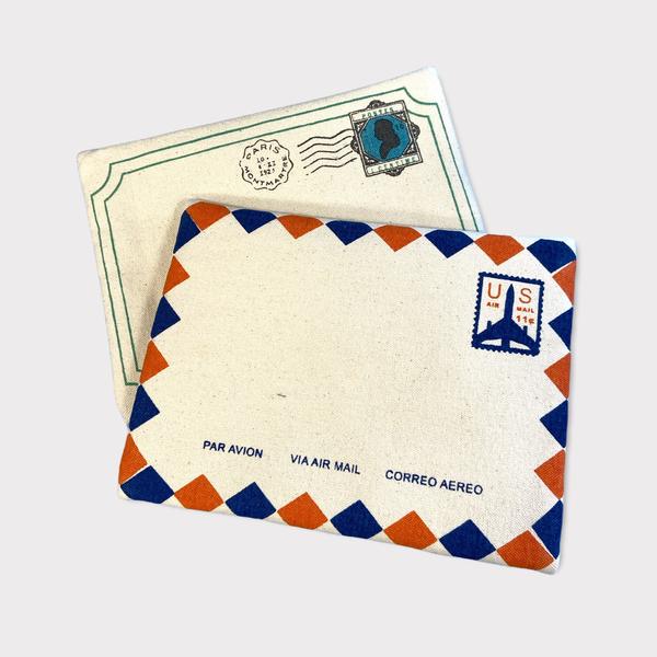 Pochette matelassée {plusieurs styles}
