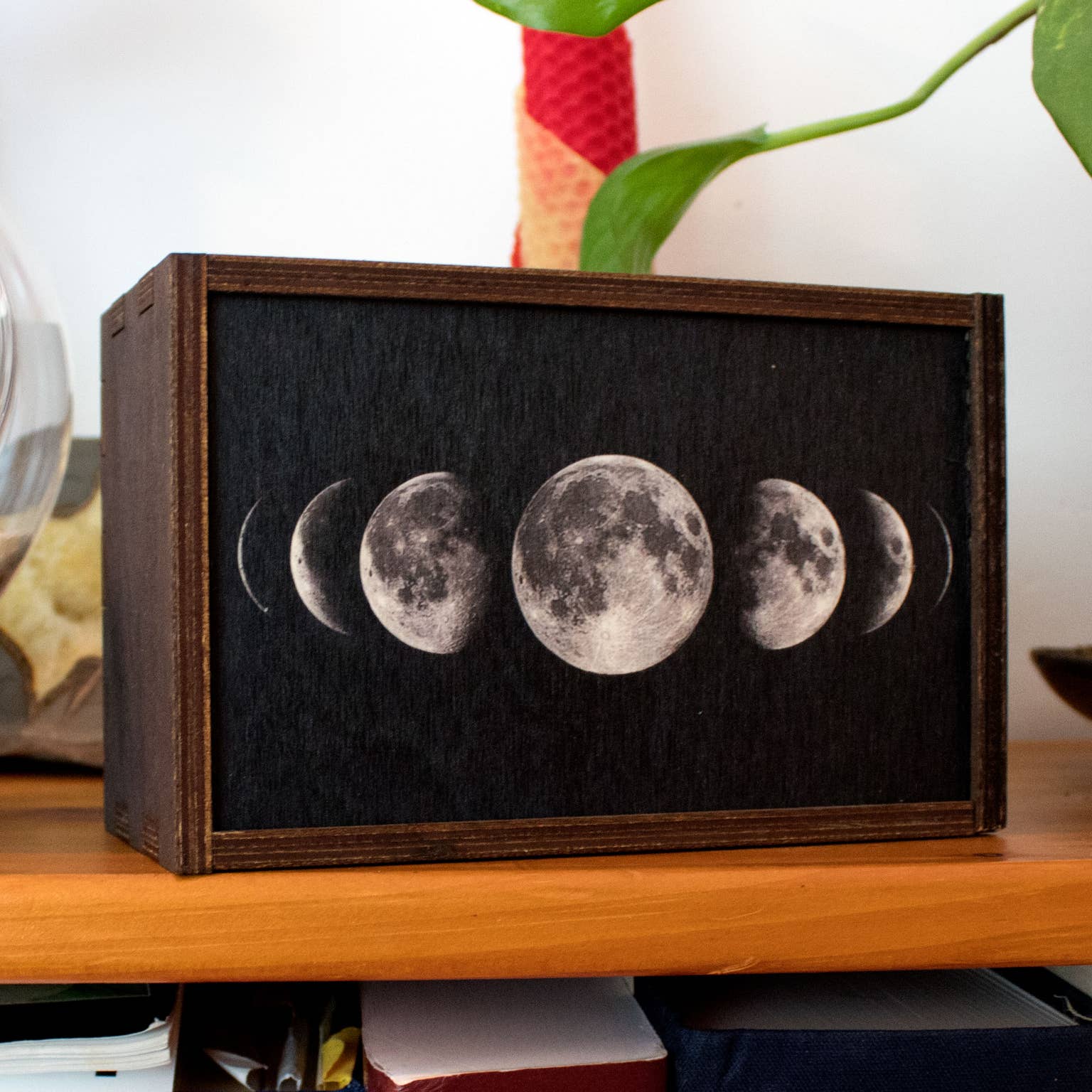 Boîte de rangement en bois inspirée du Tarot {plusieurs modèles}