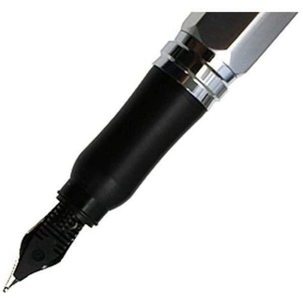 Dude Fountain Pen in Silver by Ohto