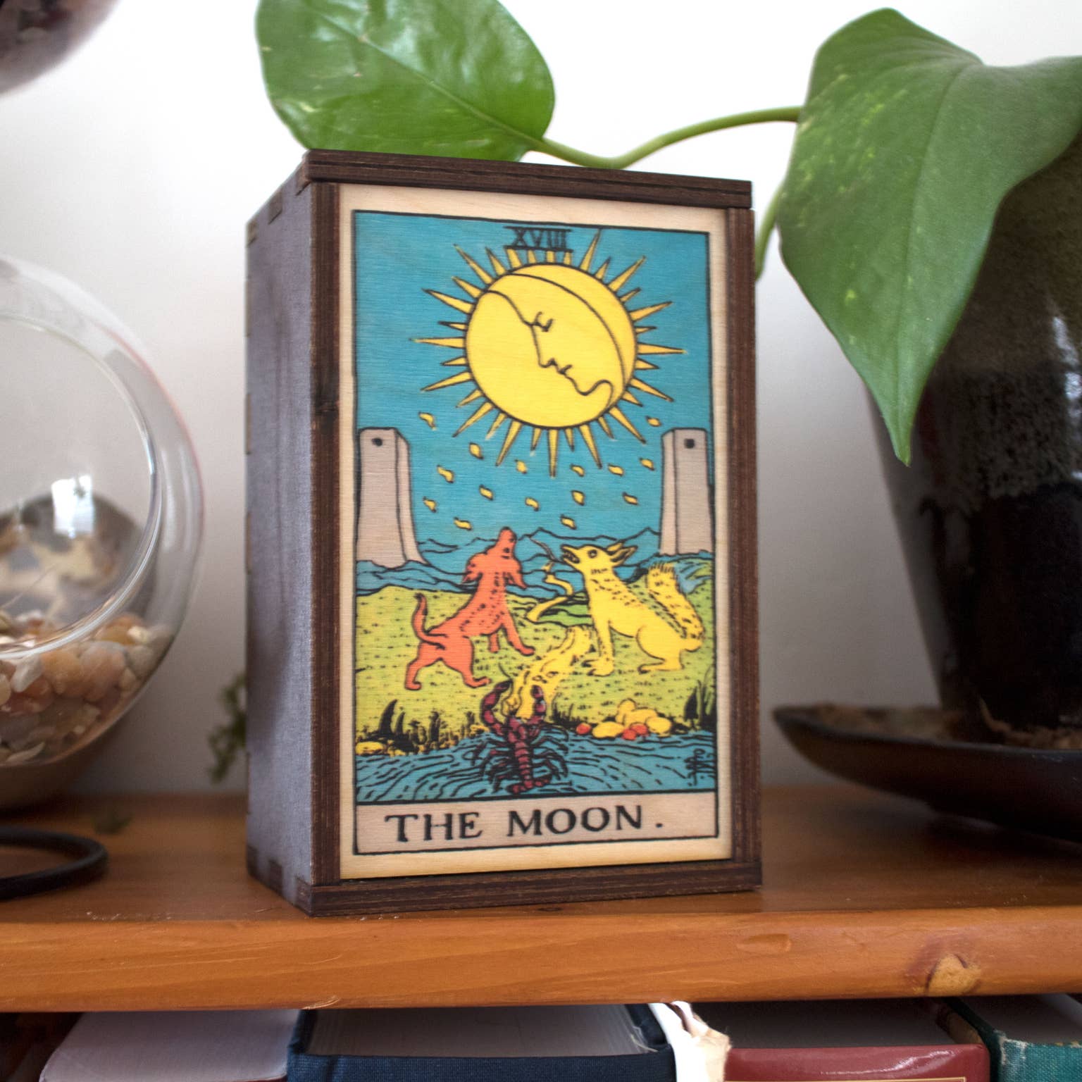 Boîte de rangement en bois inspirée du Tarot {plusieurs modèles}