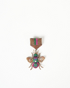 Broche Médaille Abeille Arc-en-ciel