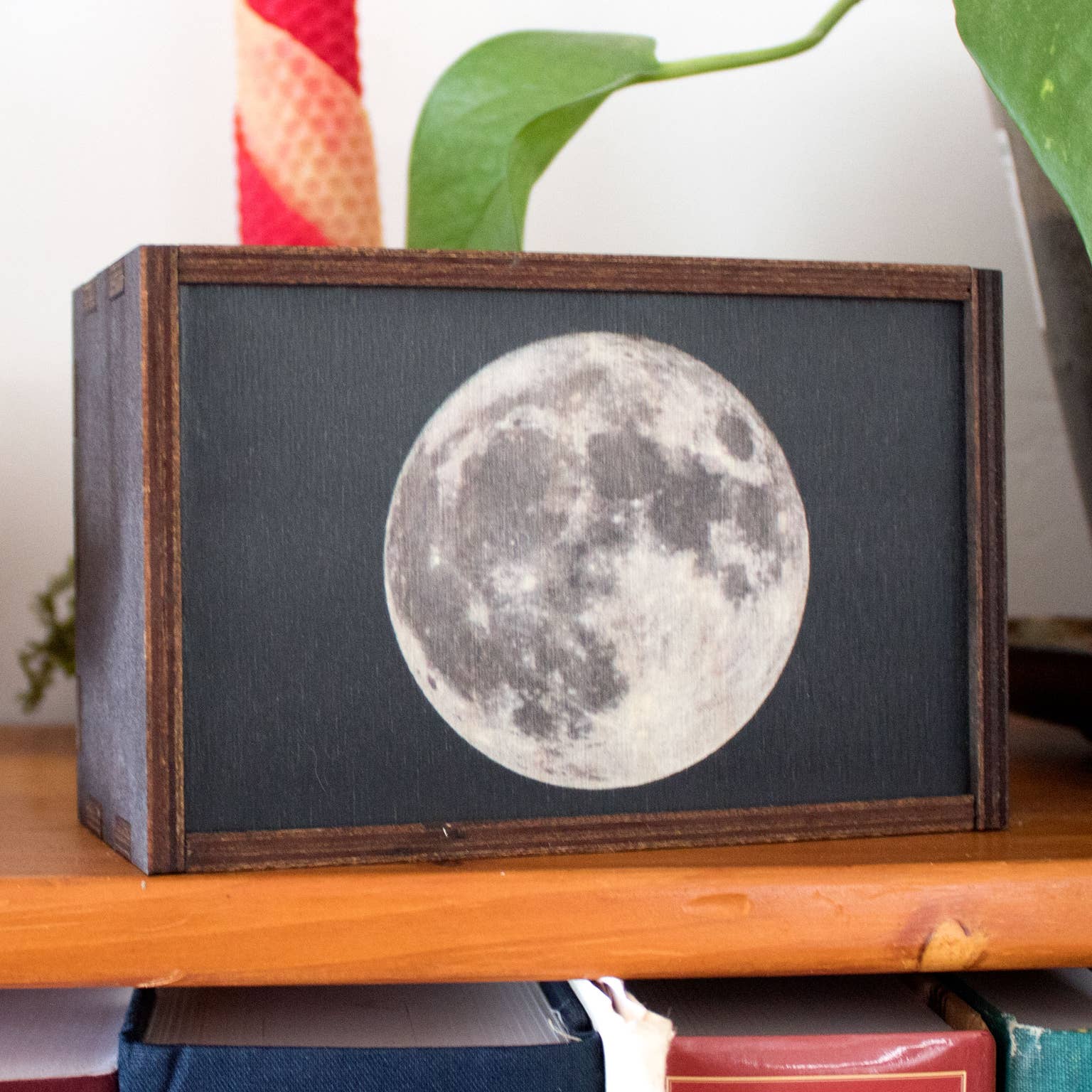 Boîte de rangement en bois inspirée du Tarot {plusieurs modèles}