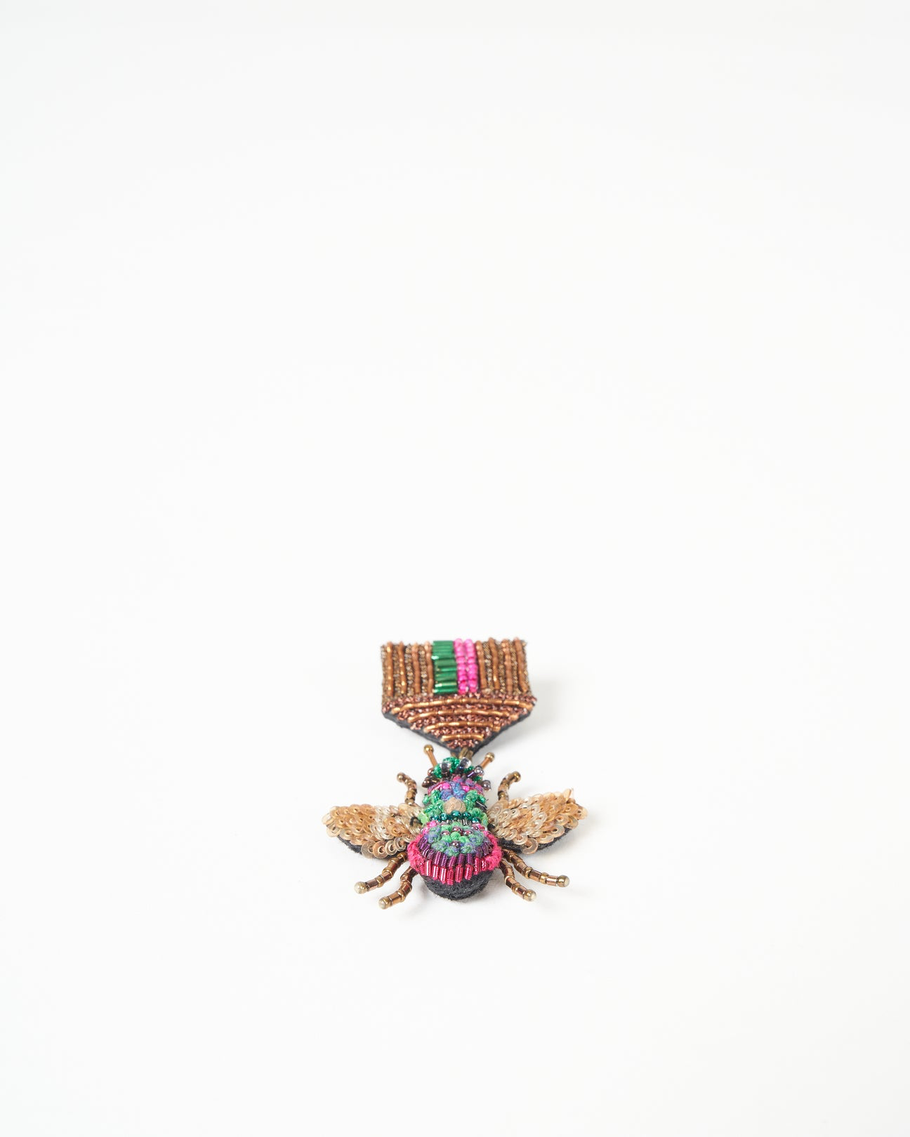 Broche Médaille Abeille Arc-en-ciel