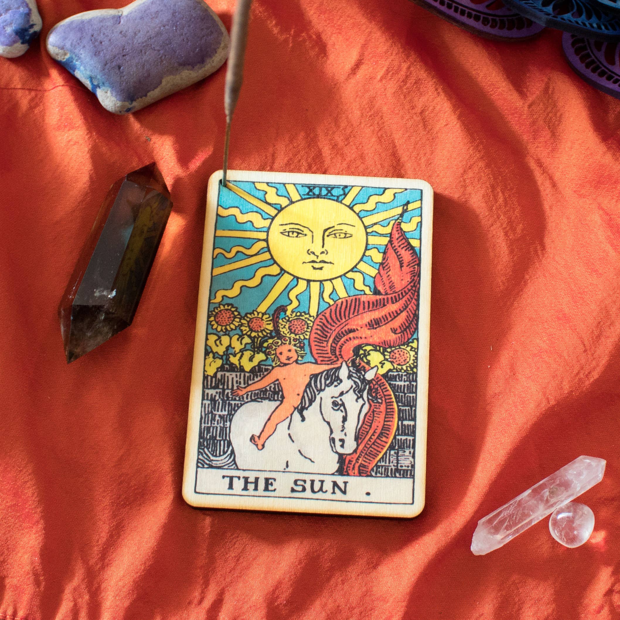 Plateaux d’encens en bois inspirés du Tarot {plusieurs modèles}