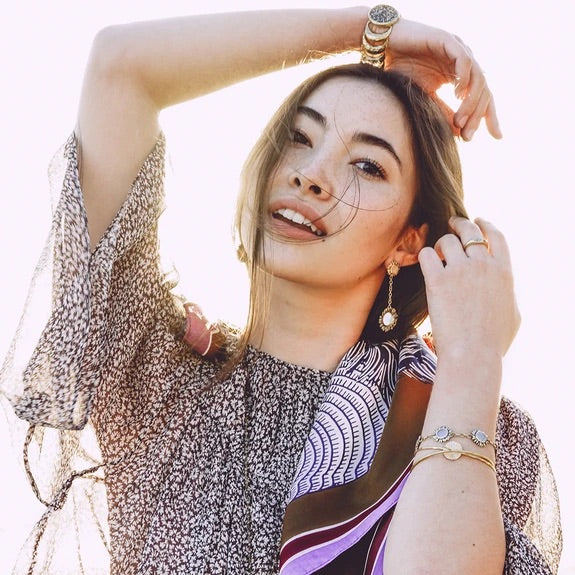 Moon Daisy Delicate Chain Bracelet | Brass